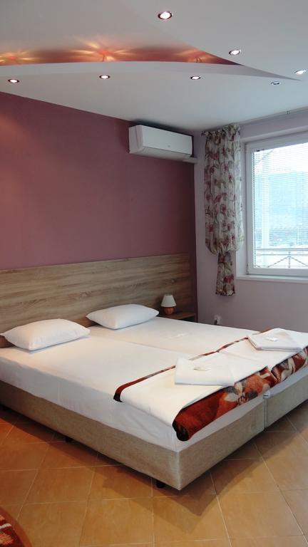 Guest Rooms Kom София Номер фото