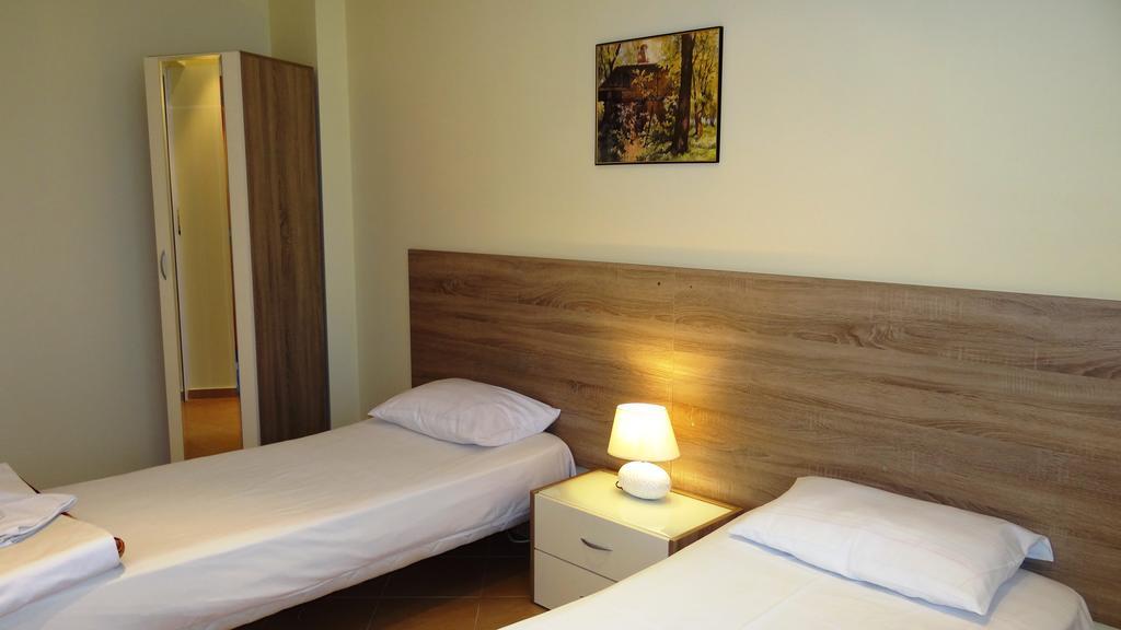 Guest Rooms Kom София Номер фото